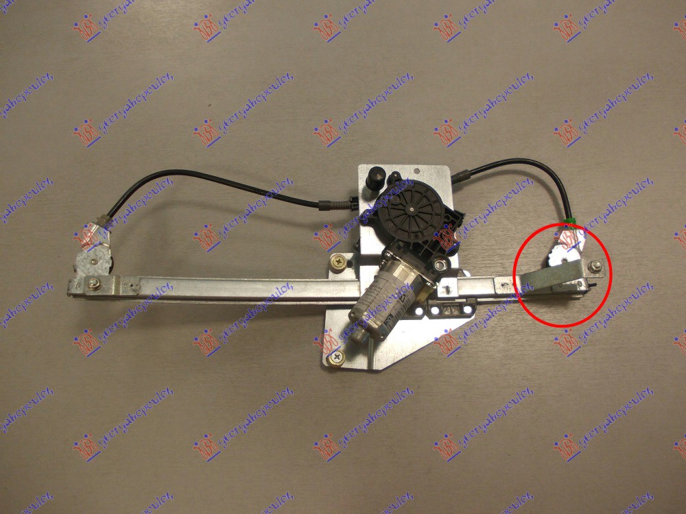 PODIZAC ZADNJEG PROZORA ELEKTRICNI (DUGA VERZIJA) 2001- (A KVALITET) - LEVO