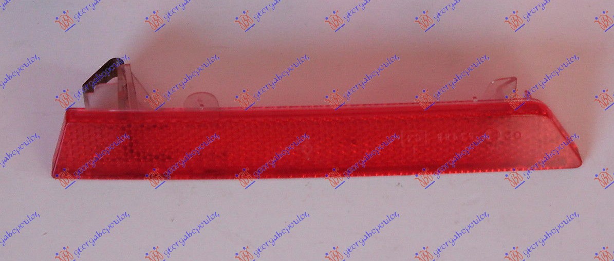 KATADIOPTER U ZADNJEM BRANIKU - DESNO