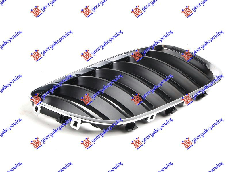 PVC MASKA HROM/CRNA 04- - DESNO